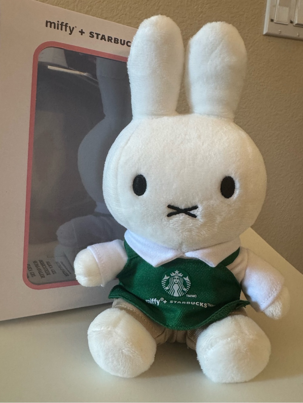 Miffy x Starbucks Plush Bunny - White with Green Apron - Brand NEW